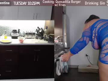 girl
        milavalentinax cam image #1695132