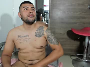 couple
        dulceromance cam image #1286795