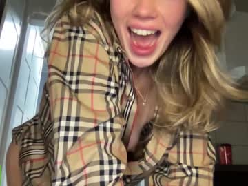 girl
        angel_from_sky cam image #3041353