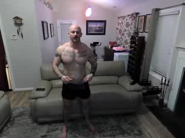 couple
        fit_threesome cam image #811450