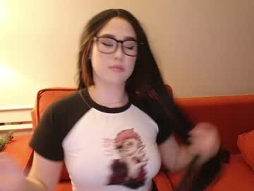 girl
        kimi_kay cam image #4191128