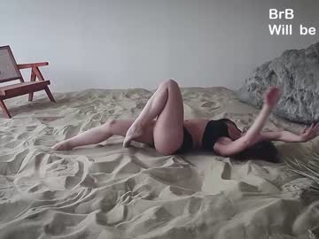 girl
        _meganmeow_ cam image #1846435