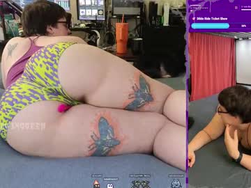 girl
        creepycrawlyqueen cam image #6376473
