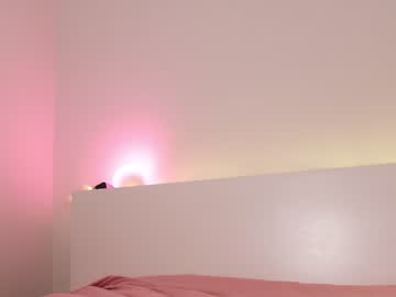 girl
        reei__ cam image #2508157