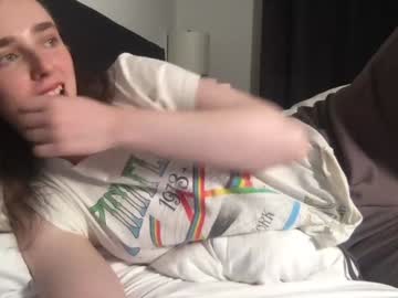 girl
        annabisoux cam image #6443347