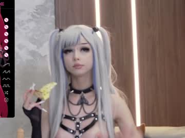 girl
        xenomy cam image #4539580
