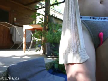 couple
        yournaughtypixie cam image #4231974