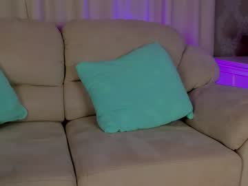 girl
        mariemelons cam image #4336323