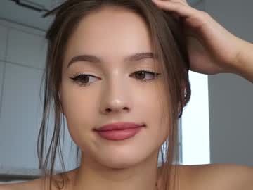 girl
        hecola cam image #5318436