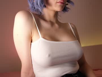 girl
        reei__ cam image #2234880