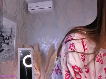 girl
        claire_amoure cam image #4771114