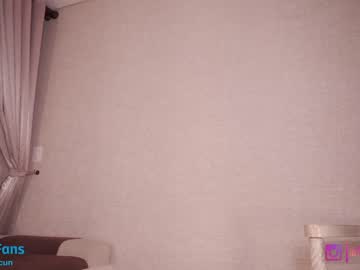 girl
        _lasuescun cam image #1910375