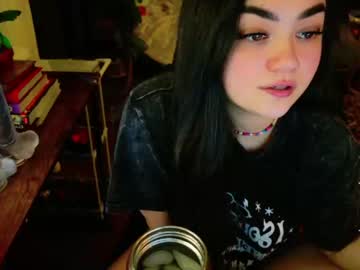 girl
        annatigarr cam image #4180257