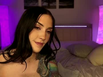 couple Sex Webcams With Notorious Girls with yokoroze
