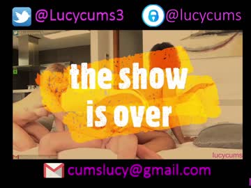 couple
        lucycums cam image #1483736