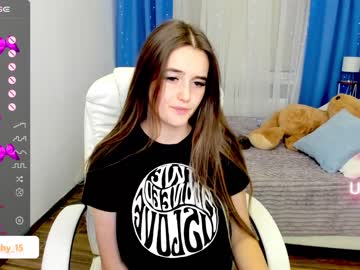 girl
        emmika_ cam image #2537497