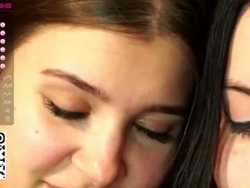 couple
        vivid_girls cam image #3953238