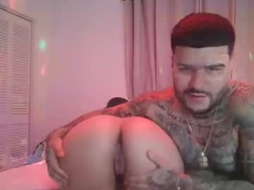 couple
        k1lexy cam image #4548280