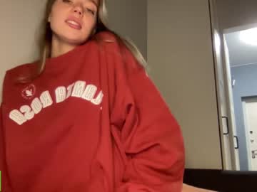 girl
        angel_from_sky cam image #3249536
