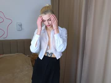 girl
        joybunny cam image #5713472