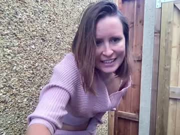 girl
        eatmypie69 cam image #2595574