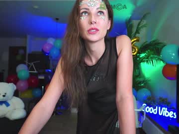 girl
        anna_shine_ cam image #117349