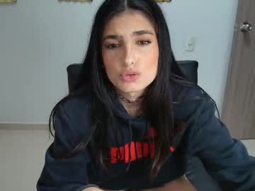 girl Sex Webcams With Notorious Girls with hollyshit_