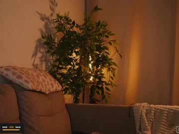 girl
        lizzy_blaze cam image #4510252