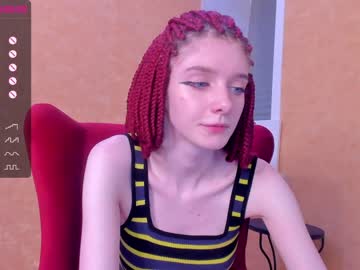girl
        cristal_moli cam image #807303
