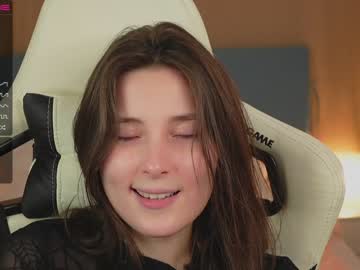 girl
        beckymartens cam image #2191202