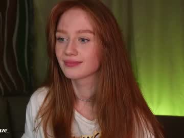 girl
        lizzy_blaze cam image #3912731