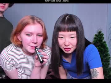 couple
        yami_ray cam image #565776