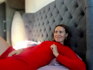 girl
        eatmypie69 cam image #171