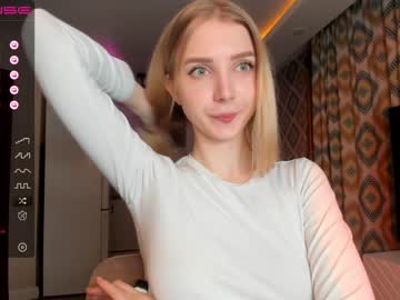 girl
        oh_honey_ cam image #795558