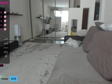 girl
        oxxme cam image #2587998