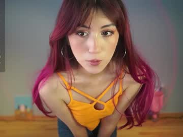 girl
        greeny_mat cam image #5082641