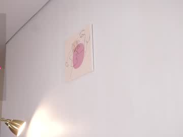 girl
        _vi_vi_ cam image #5604439