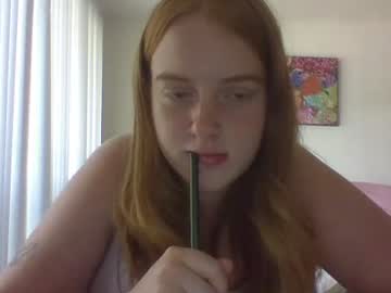 girl
        abbyrose422 cam image #45515