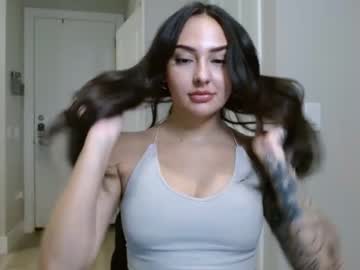 couple
        olivialewisx cam image #3455555