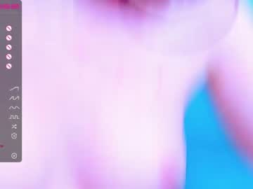 girl
        cristal_moli cam image #843194
