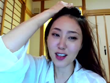 girl
        maybenanako cam image #403721