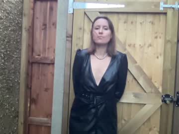 girl
        eatmypie69 cam image #2561485