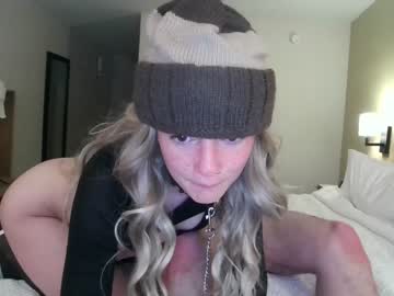 girl
        pixelatedprincess cam image #3741859