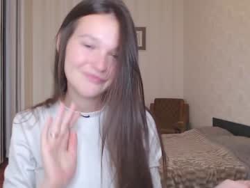 girl
        real_nature cam image #2733558