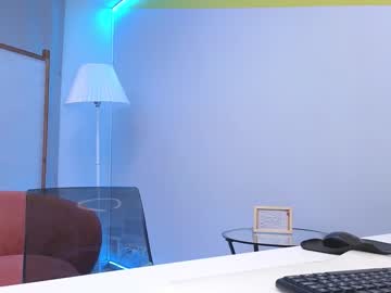 girl
        lovlybambi cam image #3939024