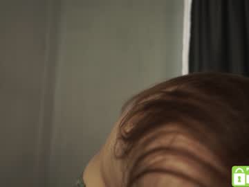 girl
        tessarosse_ cam image #1583516