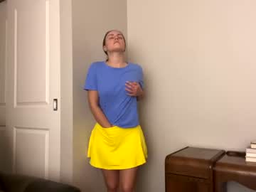 girl
        sassy3va cam image #406843