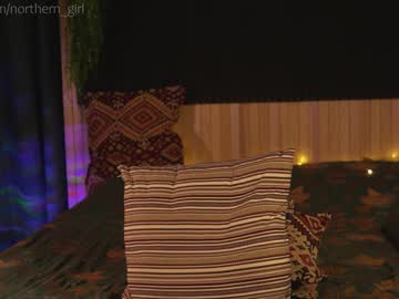 girl
        _northern_girl_ cam image #3997975