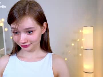 girl
        bless_sheila cam image #1427750