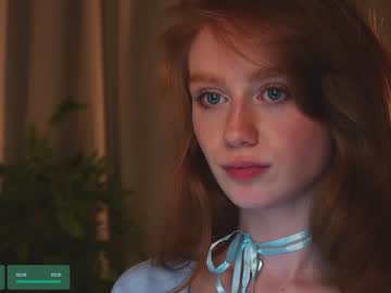 girl
        lizzy_blaze cam image #4941660